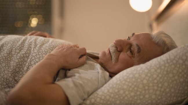 Estudos indicam que vínculo emocional com a carreira influencia sintomas depressivos na aposentadoria