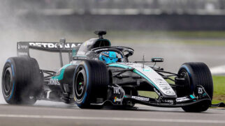 Ferrari (melhor tempo absoluto de Lewis Hamilton) e Mercedes (maior número de voltas completados por George Russell) conseguiram rodar de forma consistente