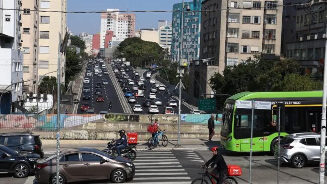 Rodízio retorna com a proibição de circulação para placas com final 7 e 8