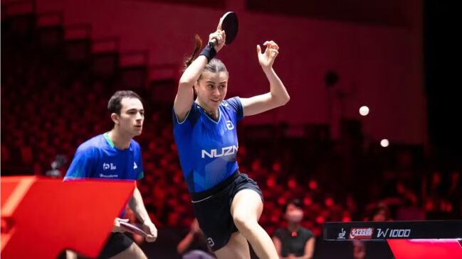 Hugo Calderano e Bruna Takahashi vão à final na etapa de Singapura