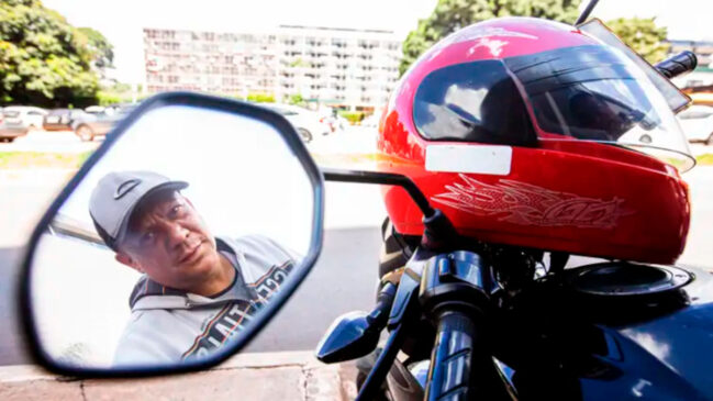 Motociclista Joāo Wellington cita também uma das desvantagens: a insegurança