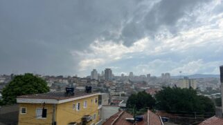 Órgão orientou a população a buscar abrigo e evitar deslocamentos durante o período mais crítico