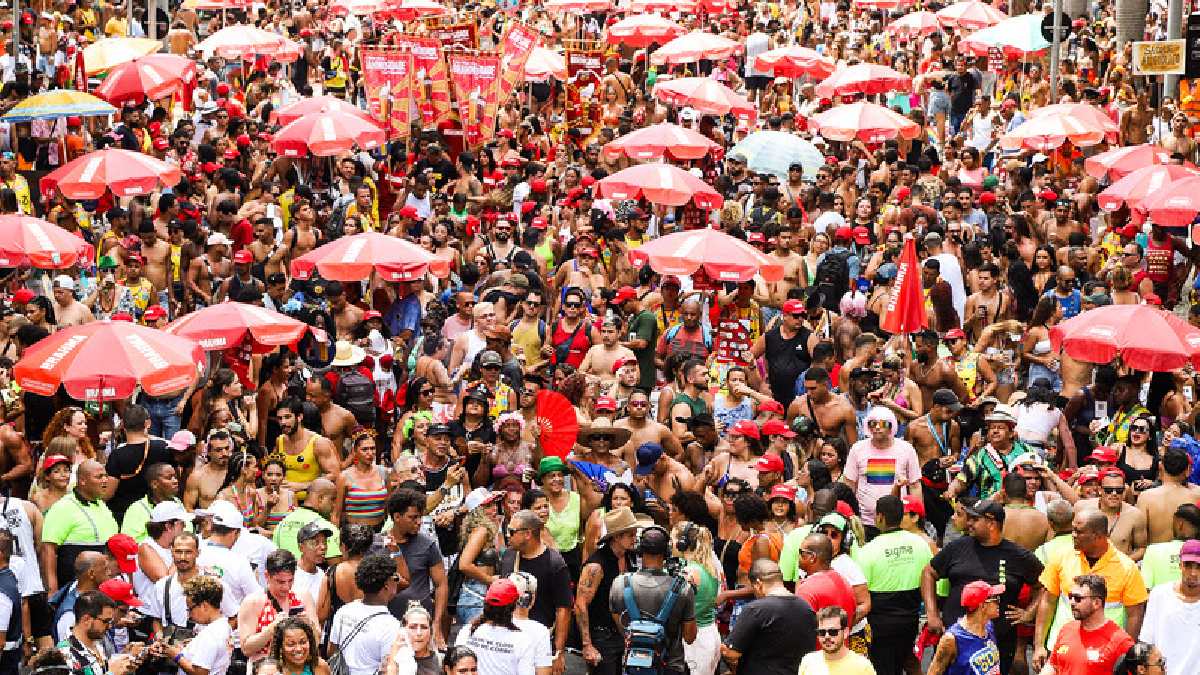 Aumento no fluxo de turistas teve reflexo direto na economia