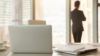 País europeu enfrenta falta de profissionais qualificados e aposta na imigração para sustentar a economia