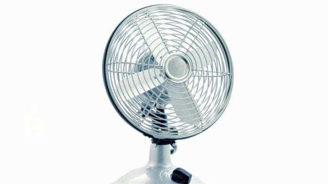 Tecnologia sem contato facilita o uso do ventilador por idosos e pessoas com mobilidade reduzida. Foto: Pexels