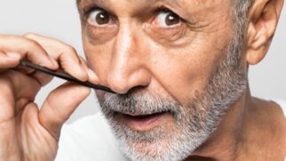 Muita gente percebe fios mais longos no nariz com o passar dos anos