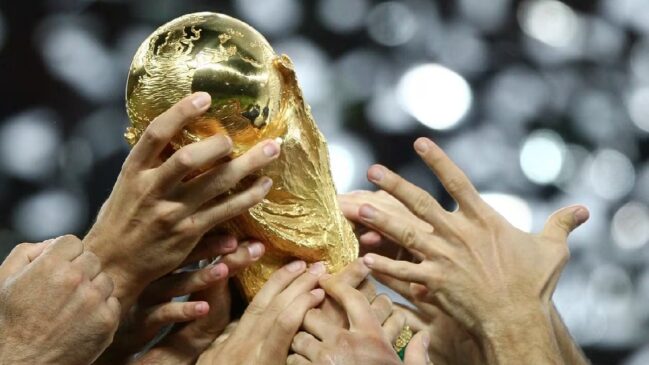Embora pareça uma medida extrema, a história dos mundiais abriga histórias de seleções que já abriram mão da disputa por razões ideológicas e políticas - (Divulgação/Fifa)