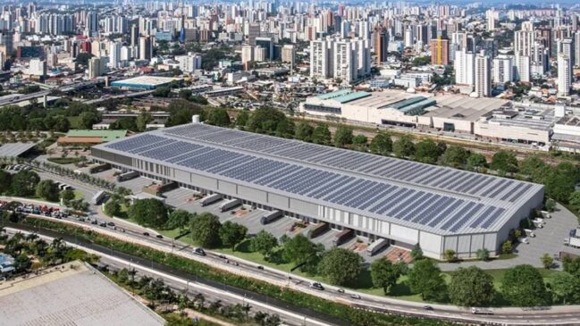 Espaço foi projetado para operações logísticas com grande volume de mercadorias