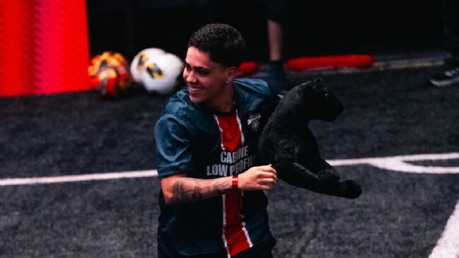 Luiz Camargo é um influenciador digital brasileiro que ganhou destaque na mídia pela produção de conteúdo voltado ao entretenimento esportivo
