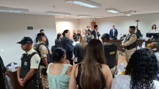 A vítima teve o órgão genital cortado enquanto ainda estava viva