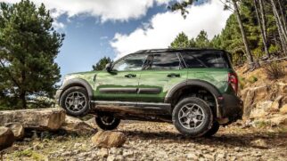Bronco Sport tem o 2.0 EcoBoost turbo, de 253 cavalos de potência e 38,7 kgfm de torque, com capacidade de reboque de uma tonelada