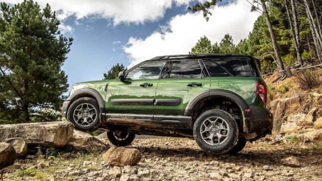 Bronco Sport tem o 2.0 EcoBoost turbo, de 253 cavalos de potência e 38,7 kgfm de torque, com capacidade de reboque de uma tonelada