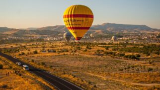 Não deixe a viagem acabar cedo demais, emende em algum outro destino para deixar a festa continuar