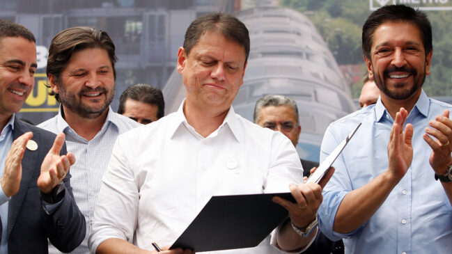 Tarcísio de Freitas inaugurou a Linha 17-Ouro do Metrô nesta terça