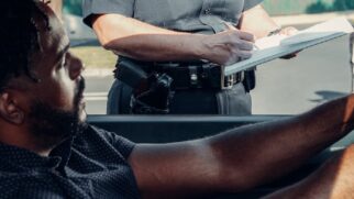 Confira quais hábitos que o motorista em SP tem que tomar cuidado. (Kindel Media/Pexels)