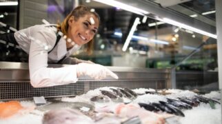 Consumidores passaram a encontrar pescados frescos e congelados em supermercados online