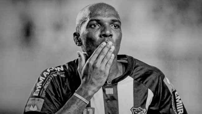 Caso de ex-jogador Reinaldo Aleluia chama atenção para sintomas de parada cardiorrespiratória e importância do atendimento imediato