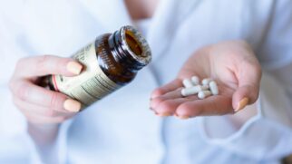 Mineral importante para músculos, células e cognição, o magnésio deve ser consumido com equilíbrio para evitar efeitos prejudiciais à saúde