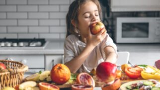 Da acerola à goiaba, opções acessíveis podem reforçar as defesas naturais quando incluídas com regularidade na alimentação