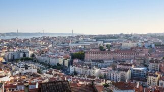 A nova onda de investimentos brasileiros em imóveis de alto padrão já muda a referência de preços em regiões valorizadas