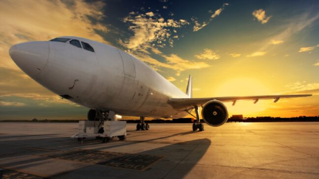 Aeroporto conta com pista reconstruída de 1.375 metros, capaz de receber aeronaves como o ATR-72