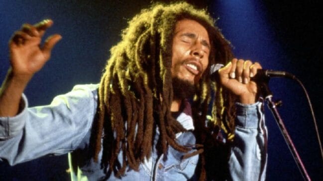 Bob Marley morreu em 1981, aos 36 anos, e segue como um dos nomes mais influentes da música mundial