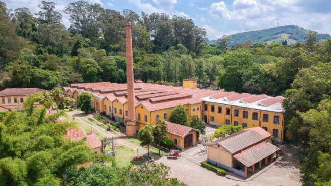 Data é considerada alta temporada em São Roque, com aumento de movimento em restaurantes e vinícola