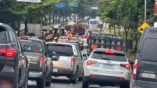 Obras em dia de trânsito intenso e caos travou entrada na capital na manhã desta segunda-feira (9/3)