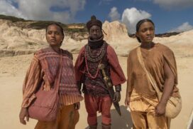 Mesmo ferido, Cayman implora para que Omar ajude Niara e Alika a escaparem e consigam chegar ao Brasil em segurança