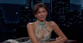 Zendaya revela que amigos caíram em fotos falsas de seu casamento