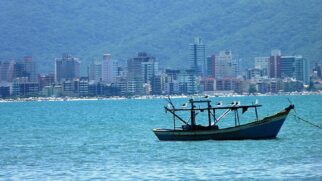 Santa Catarina concentra alguns dos maiores complexos aquáticos do Brasil, especialmente na região do Vale do Itajaí e Litoral Norte