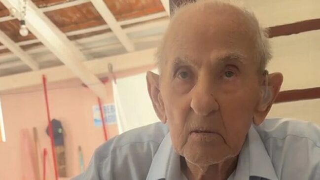 Sucesso nas redes, o influenciador Vovô Anésio, de 88 anos, sofreu um acidente doméstico