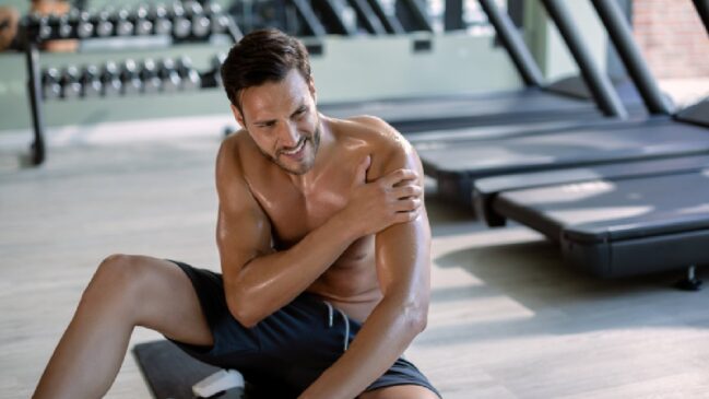 Alguns alimentos podem ajudar o corpo a se recuperar após exercícios físicos e reduzir o desconforto muscular comum em quem retoma a atividade