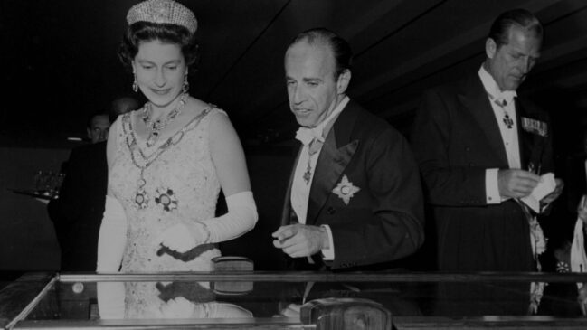 Rainha Elizabeth escolheu 'quadra modelo' para conhecer Brasília às vésperas do AI-5