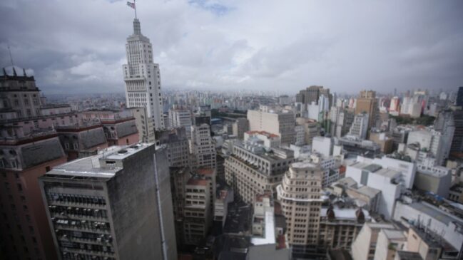 Empresário encontrou o palacete em ruínas no Marco Zero da capital paulista