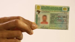 O esquecimento de um registro na CNH é o que separa o motorista de uma infração gravíssima e sete pontos. Divulgação Detran/BA