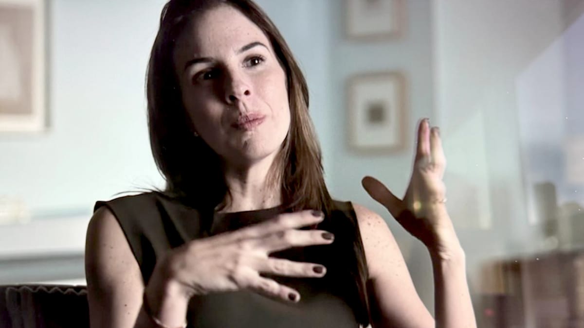 Suzane Von Richthofen, condenada a 39 anos de prisão pelo assassinato dos pais, voltou a repercutir nacionalmente após participar de um documentário inédito/Reprodução
