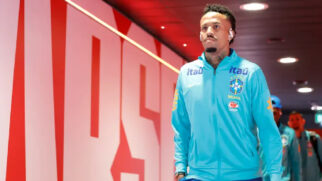 Campeão com Carlo Ancelotti no Real Madrid, Militão é peça indispensável no esquema do treinador na Seleção