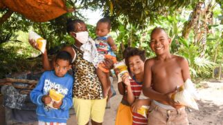 Parceria garante distribuição de leite para famílias de 10 estados