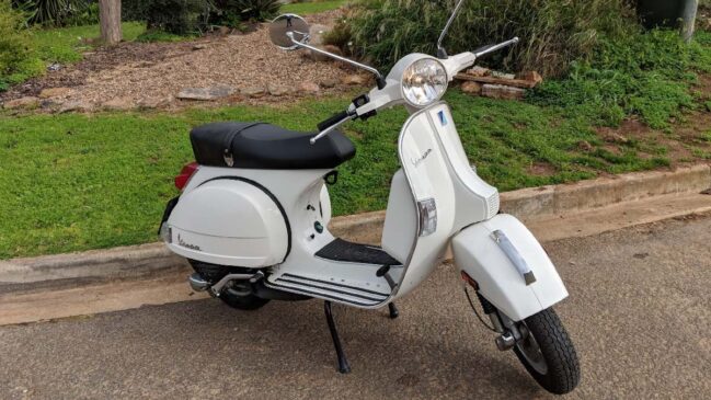 A história da Vespa nasceu da necessidade de mobilidade básica na Itália do pós-guerra/Divulgação