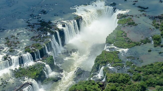 As sete eleitas combinam beleza, preservação ambiental e forte apelo turístico