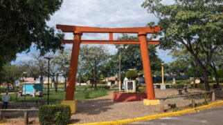 Cidade é conhecida por seus festivais tradicionais nipônicos, como a Festa do Ovo
