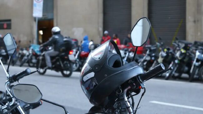 Apesar da nova norma, nem todos os motociclistas serão contemplados
