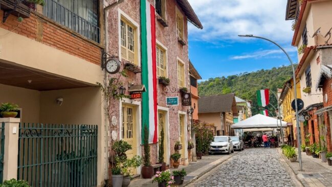 Destino histórico no Espírito Santo mantém viva a herança italiana e atrai visitantes em busca de cultura e paisagens de montanha