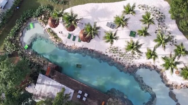 Jogador Neymar possui uma mansão em Mangaratiba (RJ), no condomínio Portobello