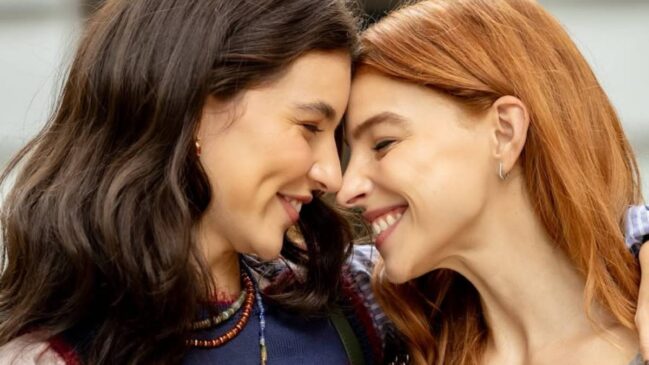 'Louquinha', protagonizada por Alanis Guillen e Gabriela Medvedovski