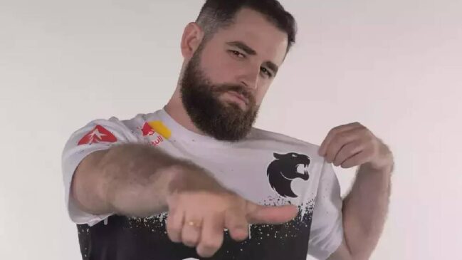 Em declaração, o jogador destacou o peso emocional da despedida em solo brasileiro