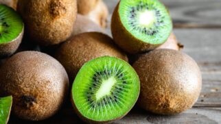Mudanças simples na alimentação podem contribuir para noites mais tranquilas e reparadoras