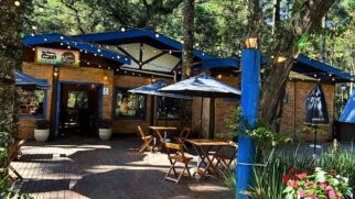 Fachada do restaurante Trutaria do Bosque, em Campos do Jordão, no interior de São Paulo