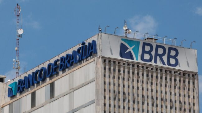Do total previsto, entre R$ 3 bilhões e R$ 4 bilhões devem ser pagos à vista